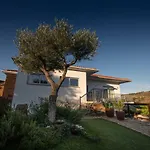 Casa De Guribanes