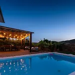 Casa De Guribanes